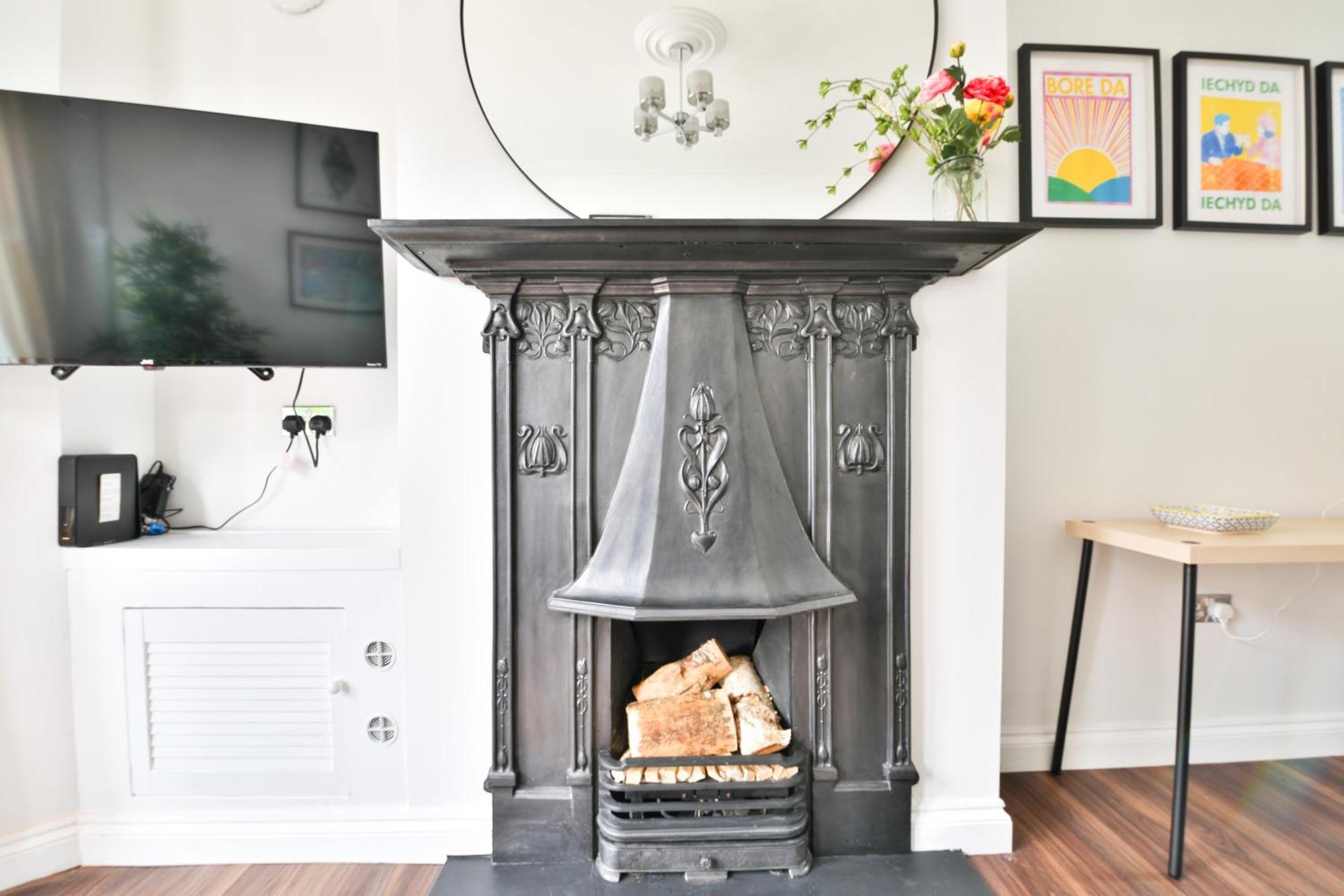 Fresh Cardiff Bay 2 Bedroom House- 3 Tv'S Екстериор снимка
