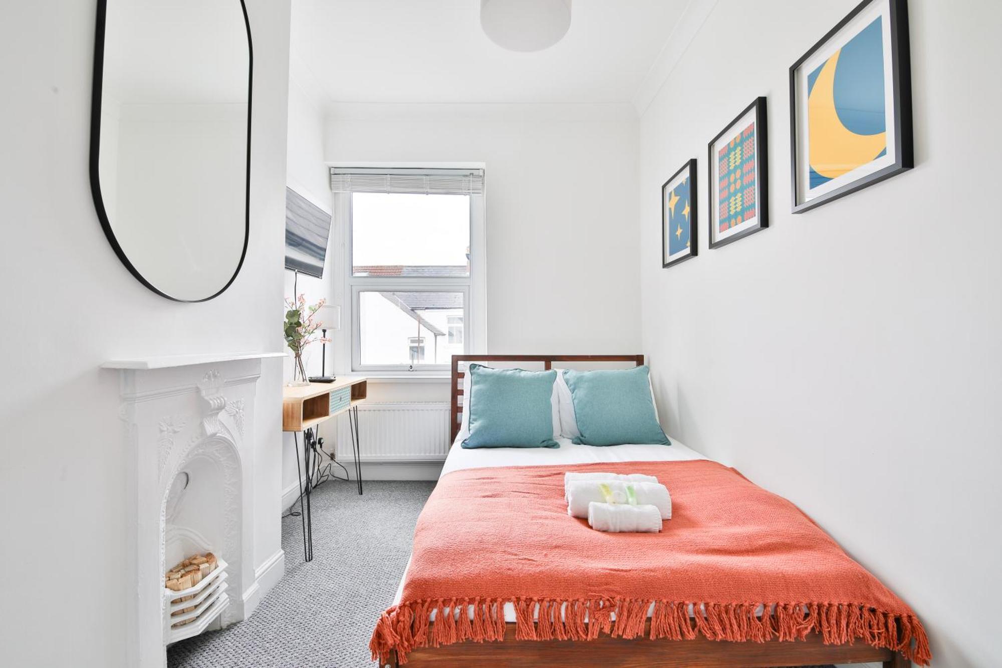 Fresh Cardiff Bay 2 Bedroom House- 3 Tv'S Екстериор снимка