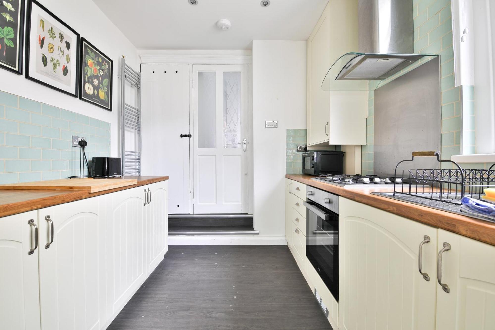 Fresh Cardiff Bay 2 Bedroom House- 3 Tv'S Екстериор снимка